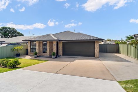 10 Nelson St, Greta, NSW 2334