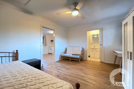 Property photo of 86 Granadilla Street Macgregor QLD 4109