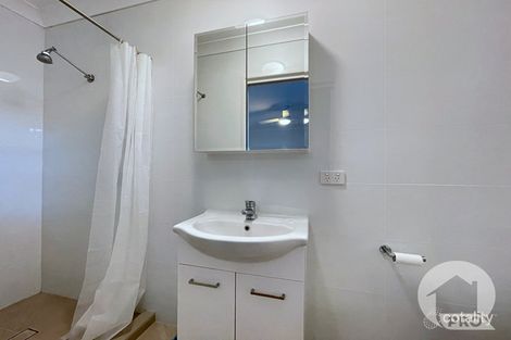 Property photo of 86 Granadilla Street Macgregor QLD 4109