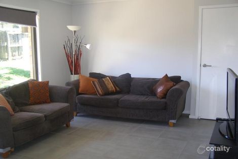 Property photo of 8 Petringa Crescent Springwood QLD 4127