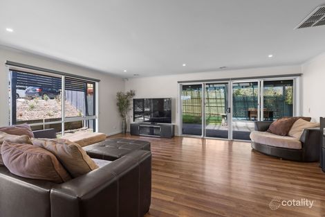 Property photo of 6 Bridgewater Court Langwarrin VIC 3910