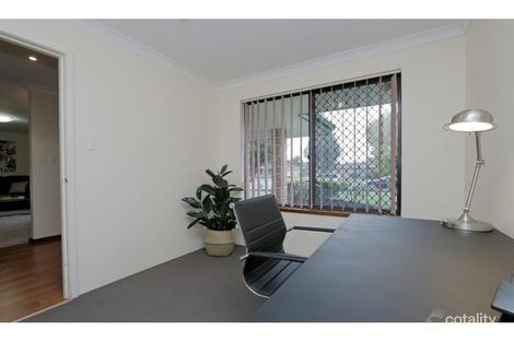 Property photo of 9 Rockbank Place Kiara WA 6054