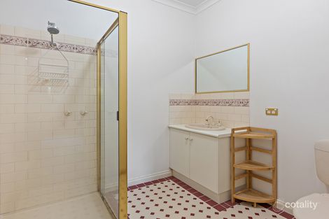 Property photo of 1/7 Regency Place Kennington VIC 3550
