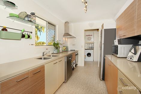 Property photo of 11 Pontee Parade Alexandra Headland QLD 4572