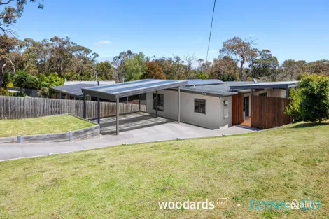 4 Sylvan Dr, Rosebud, VIC 3939
