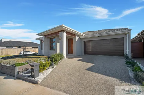 Property photo of 18 Geller Circuit Tarneit VIC 3029