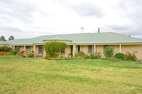 43 Greenwood Dr, Willyung, WA 6330