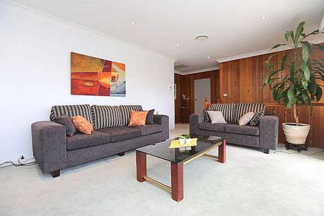 Property photo of 8 Pasley Road Georges Hall NSW 2198