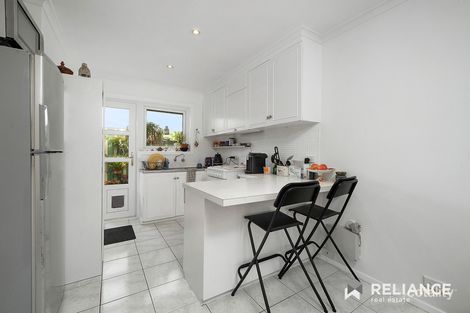 Property photo of 4/2 Railway Avenue Werribee VIC 3030