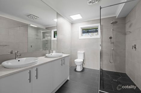 Property photo of 6 Bridgewater Court Langwarrin VIC 3910