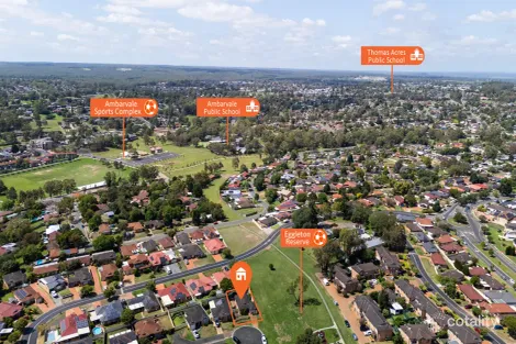 Property photo of 2 Topper Place Englorie Park NSW 2560