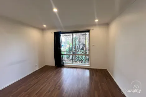 Property photo of 8 Healey Drive Epping VIC 3076