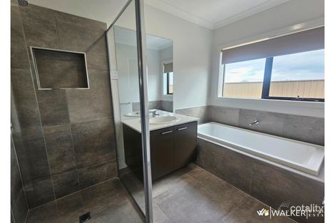 Property photo of 43 Biyala Circuit Kyabram VIC 3620