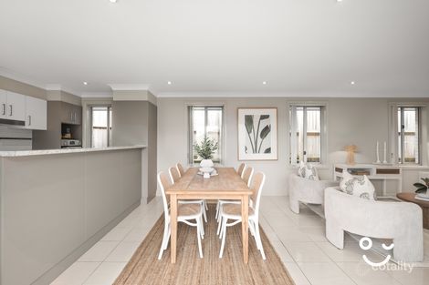 Property photo of 4 Flame Tree Circuit Woonona NSW 2517