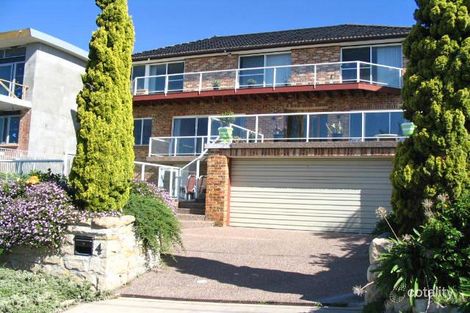 Property photo of 4 Lookout Avenue Dee Why NSW 2099