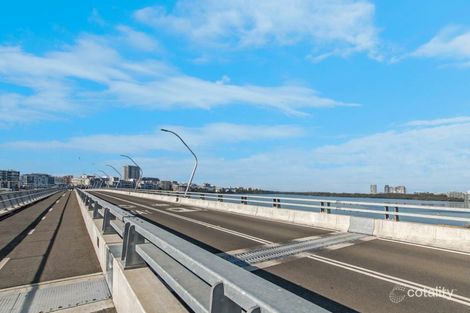 Property photo of 102/2 Footbridge Boulevard Wentworth Point NSW 2127