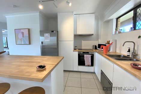 Property photo of 7/7 Eden Avenue Coolangatta QLD 4225