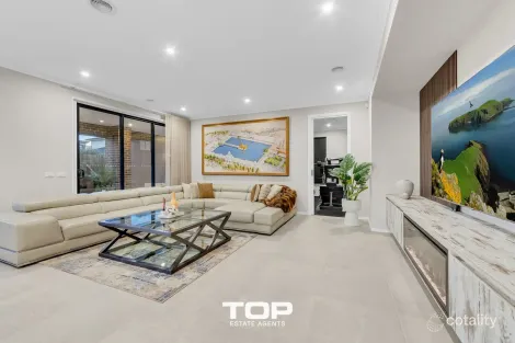 Property photo of 23 Omars Place Narre Warren South VIC 3805