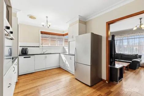 Property photo of 17 Talpa Crescent Corio VIC 3214