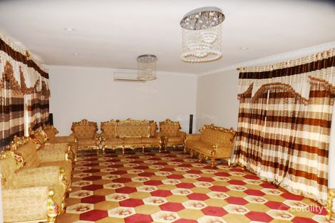 Property photo of 25-27 St Helens Crescent Narre Warren North VIC 3804