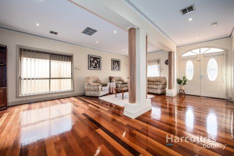 Property photo of 6 Woodsdale Court Cairnlea VIC 3023