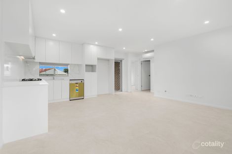 Property photo of 11 Dunrossil Avenue Casula NSW 2170