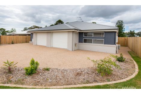 2/4 Sanctuary Dr, Cranley, QLD 4350