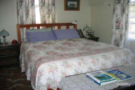 Property photo of 12 Elizabeth Street Tannum Sands QLD 4680