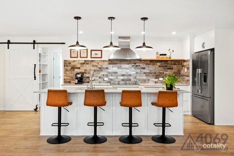 48 Fisher Pl, Pullenvale, QLD 4069