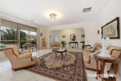 Property photo of 31 Nicholson Terrace Taylors Hill VIC 3037