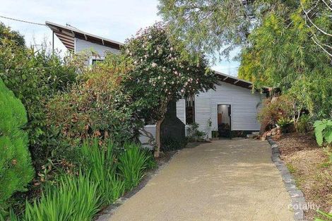 Property photo of 1 Mary Street Upper Ferntree Gully VIC 3156