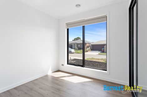 Property photo of 1 Gemma Street Cranbourne East VIC 3977
