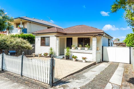 Property photo of 44 Caley Street Chifley NSW 2036