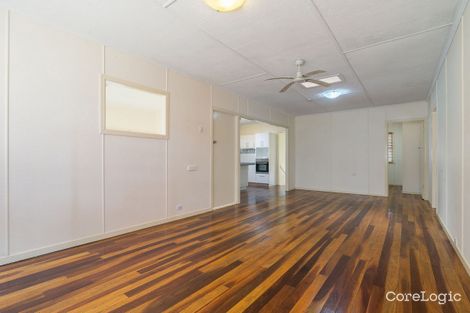 Property photo of 11 Trumpy Street Silkstone QLD 4304