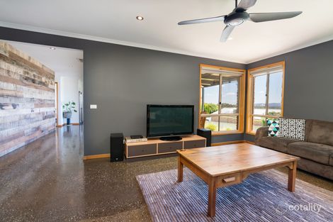 Property photo of 8 Newman Crescent Wodonga VIC 3690