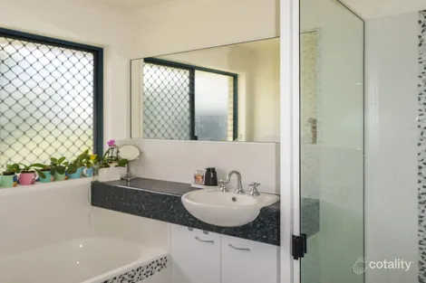 Property photo of 41 Golden Hind Avenue Cooloola Cove QLD 4580