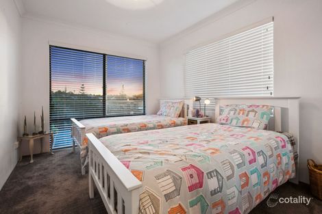 Property photo of 13 Avocet Island Quays Wannanup WA 6210