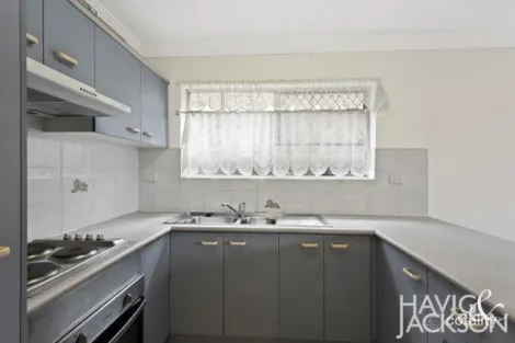 Property photo of 2/74 Norman Drive Chermside QLD 4032