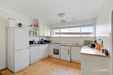 Property photo of 9 Mitre Crescent Frankston North VIC 3200