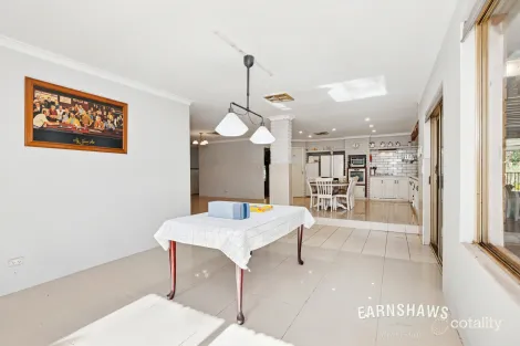 Property photo of 2 Bowen Place Stoneville WA 6081