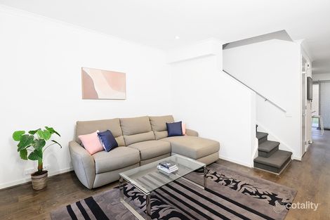 Property photo of 5 Skeggs Crescent Heidelberg Heights VIC 3081