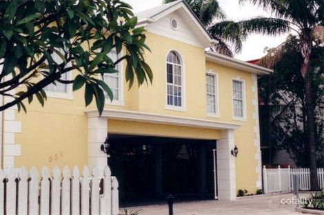 558 Kingsford Smith Dr, Hamilton, QLD 4007