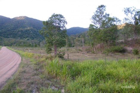 100 Pittionis Rd, Netherdale, QLD 4756