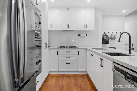 Property photo of 4/175 Chetwynd Street North Melbourne VIC 3051