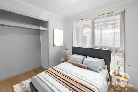 Property photo of 12 Gossamer Street Werribee VIC 3030