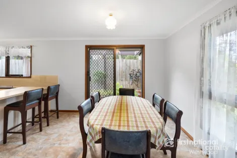 Property photo of 12 Gossamer Street Werribee VIC 3030