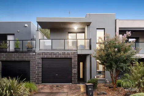 Property photo of 20 Diamond Boulevard Greensborough VIC 3088