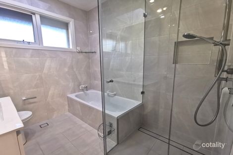 Property photo of 116 Collins Road St Ives Chase NSW 2075