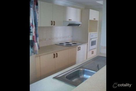 2/215 Kamerunga Rd, Freshwater, QLD 4870