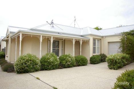 2/46 Goode St, Gisborne, VIC 3437